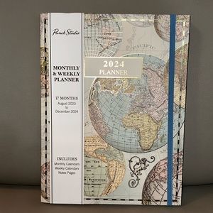 2023-2024 Planner Punch Studio Monthly Planner Weekly Agenda